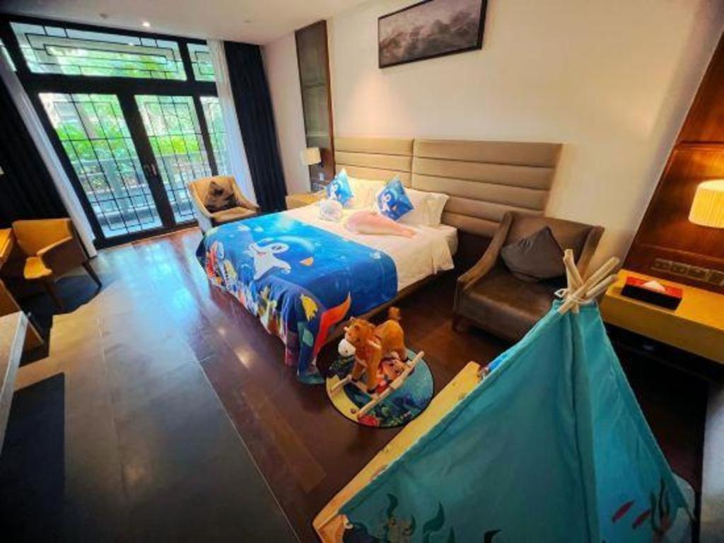Eadry Royal Garden Hotel Haikou Haikou  Buitenkant foto