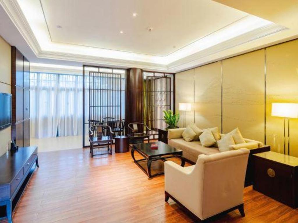 Eadry Royal Garden Hotel Haikou Haikou  Buitenkant foto